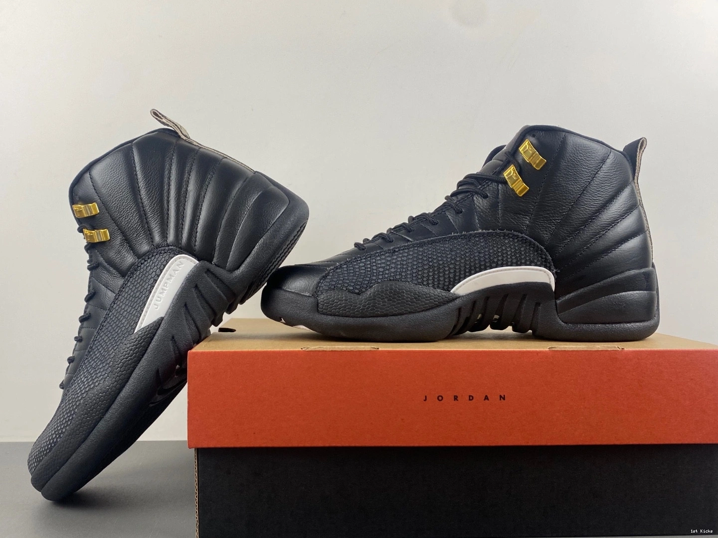 Air 130690‑013 Retro Master' Jordan 12 'The 0112
